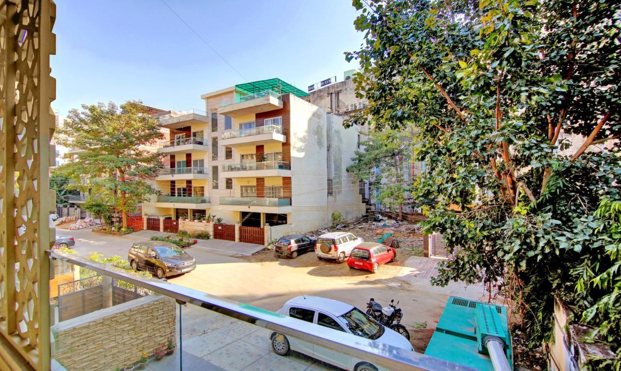 Treebo Sai Village Gold Souk - Sec 43 Gurgaon Ngoại thất bức ảnh